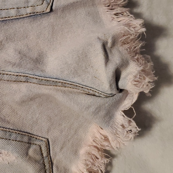 NWOT FARM RIO BRASIL Anthro distress cutoff denim fray shorts blue pink hue #F23 - Picture 11 of 11